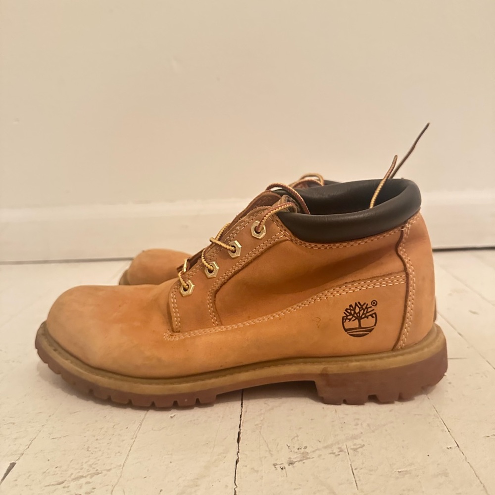 Timberland Women’s Nellie Chukka Boot